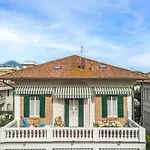 Onda Loft By Interhome * Lido di Camaiore